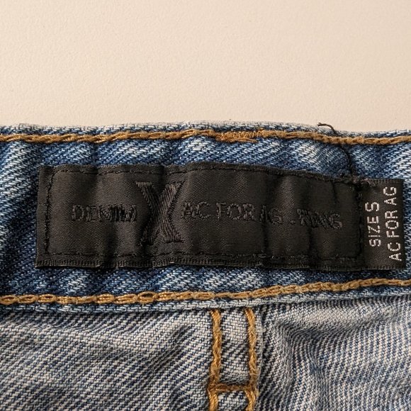 Alexander Wang Distressed Denim Cut Off Jean Shorts - Picture 5 of 10